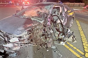 Crash on Hatch with pin-in