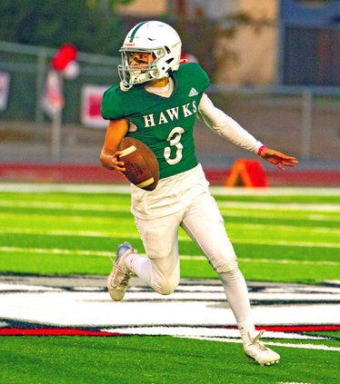 Quarterback Julian Perez