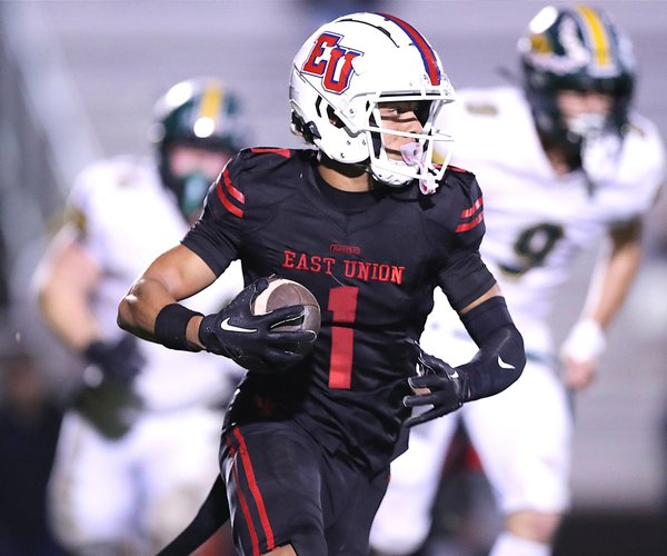 East Union-Twelve Bridges football ADV