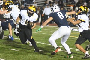 Lathrop-Casa Roble football