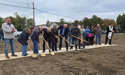 Casa Dos Açores groundbreaking