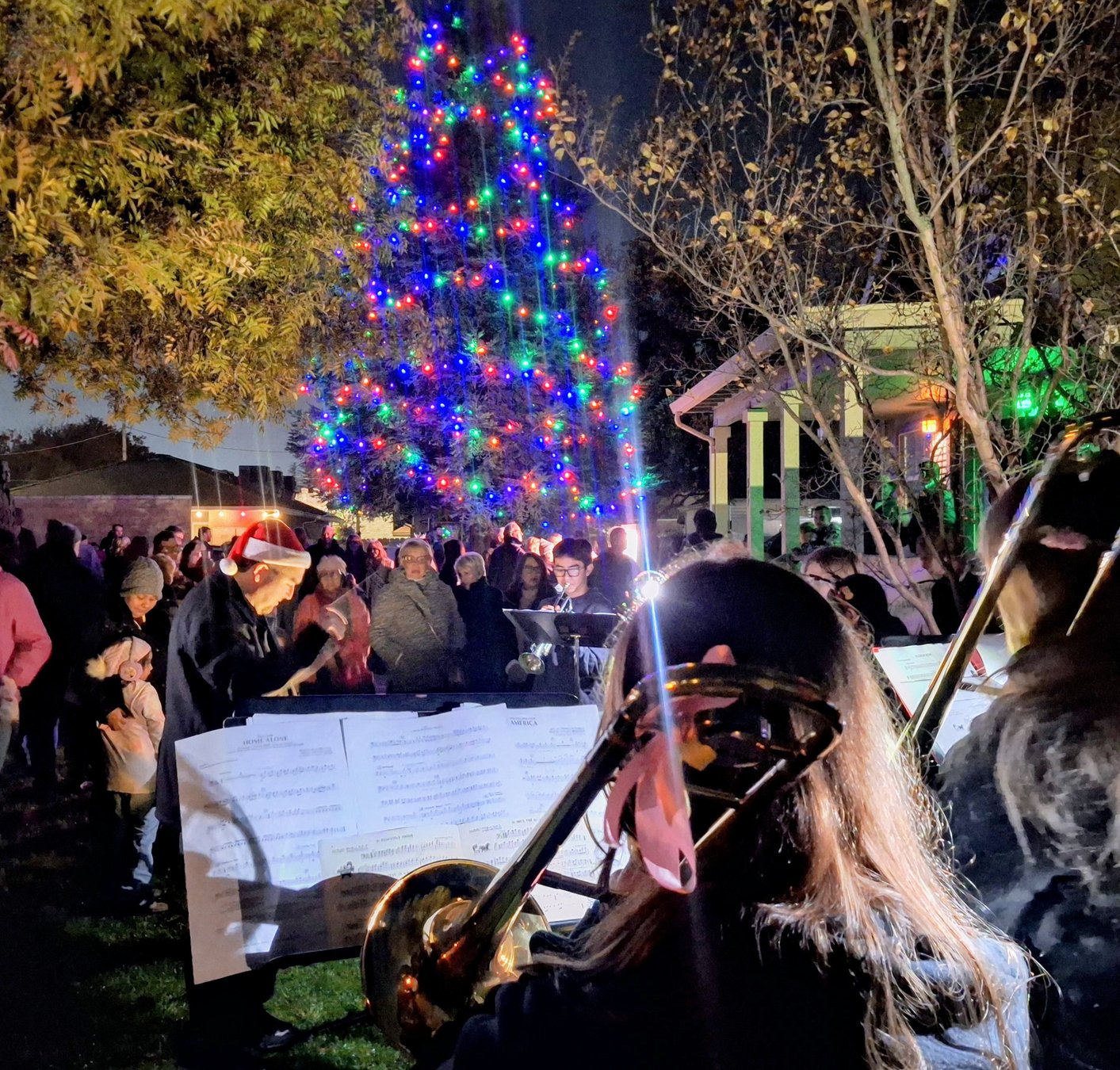 RIPON TREE LIGHTING - Manteca Bulletin