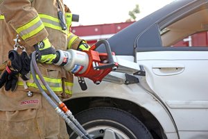 Extrication spreader