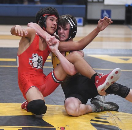 Ceres-Lathrop wrestling