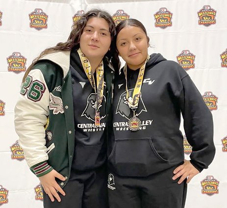 Alicia Espinoza and Leslie Hernandez