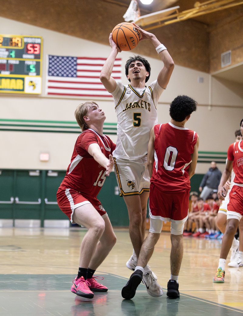 Hilmar boys basketball