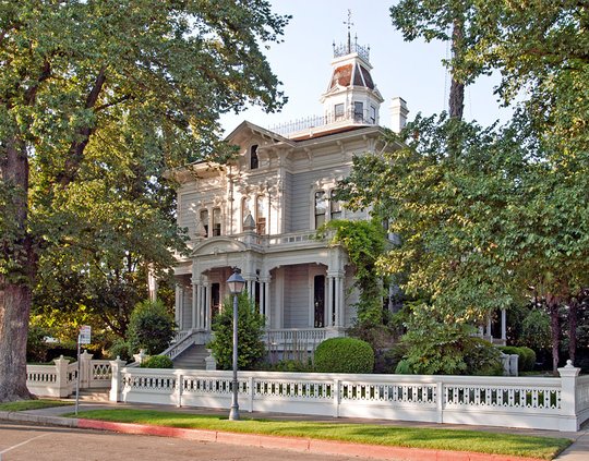 McHenry mansion
