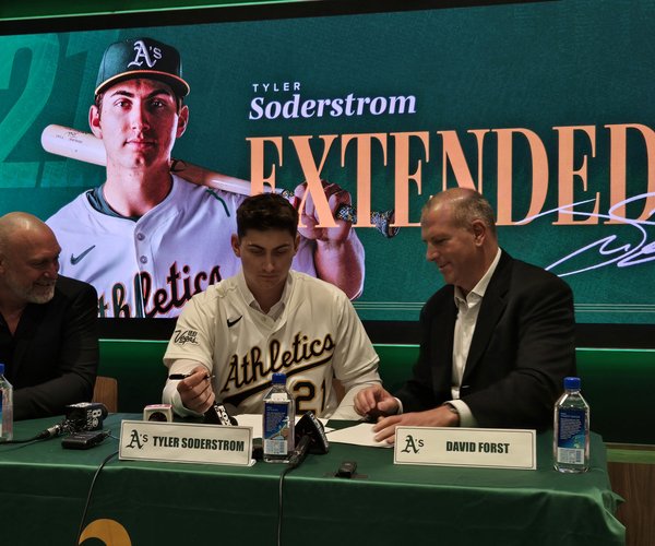 Tyler Soderstrom Signing