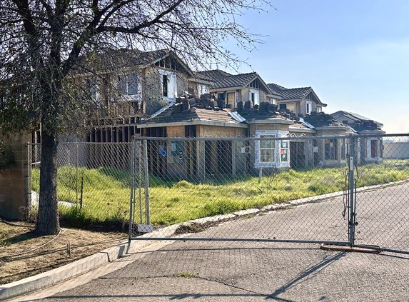 Unfinished houses at Tuscany Village