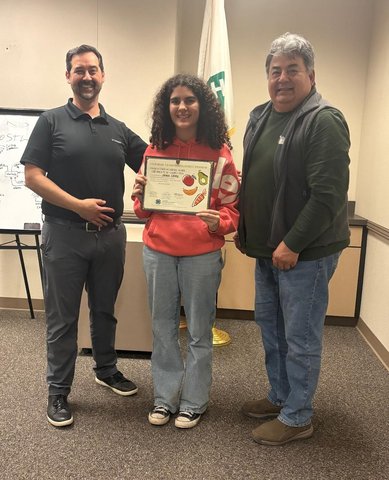 Olivia Casey earns statewide 4 H recognition for food insecurity project
