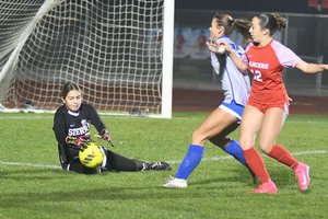 Sierra-East Union girls soccer