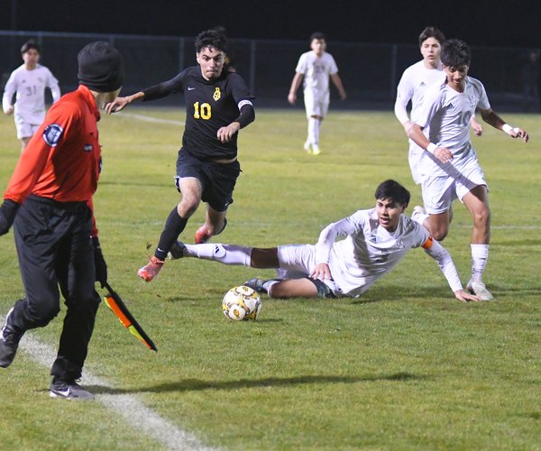 Central Valley-Lathrop boys soccer