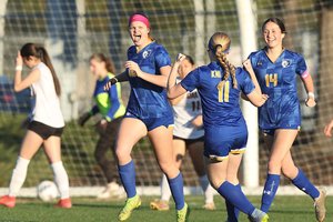 Live Oak-Ripon Christian girls basketball