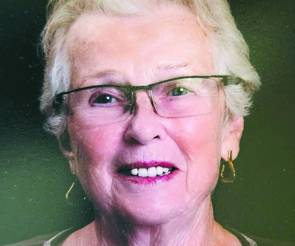 BEVERLY ANN WARREN HAY obit