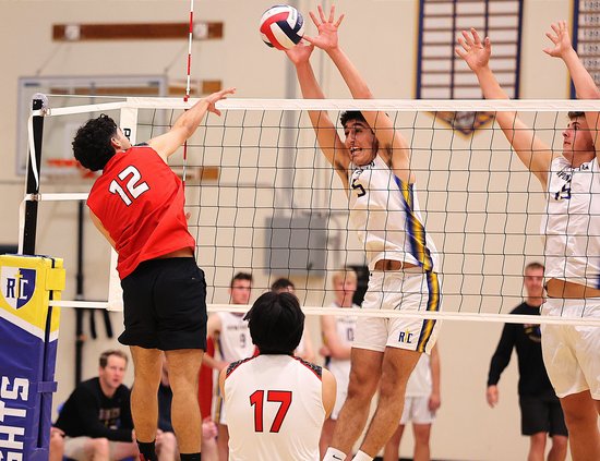 Ripon-Ripon Christian boys volleyball