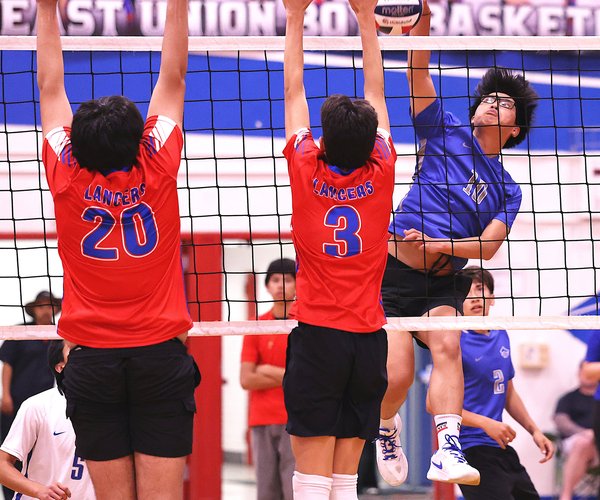 Sierra-East Union girls volleyball