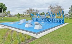 outdoor fitness court