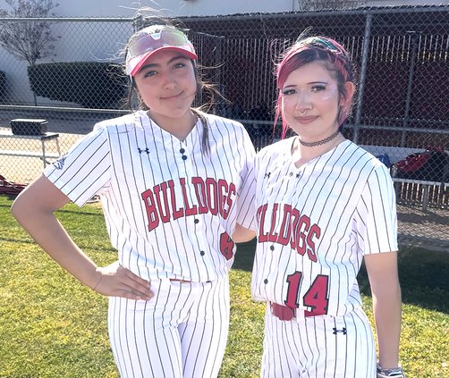 Bella Bravo and Lizzy Figueroa