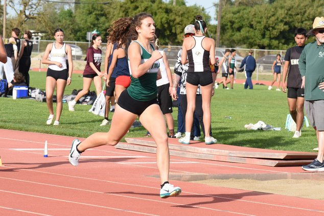 Pitman girls track