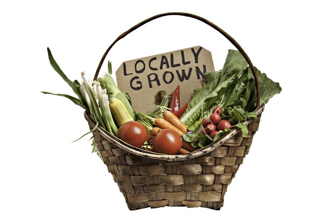 Farmers Market preps for return on April 15