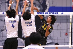 Lathrop-Sierra boys volleyball
