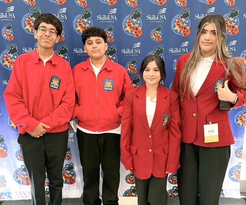 Giovanni Morales-Lepez, Sebastian De La Torre, Leilah Zuniga and Khushi Kang