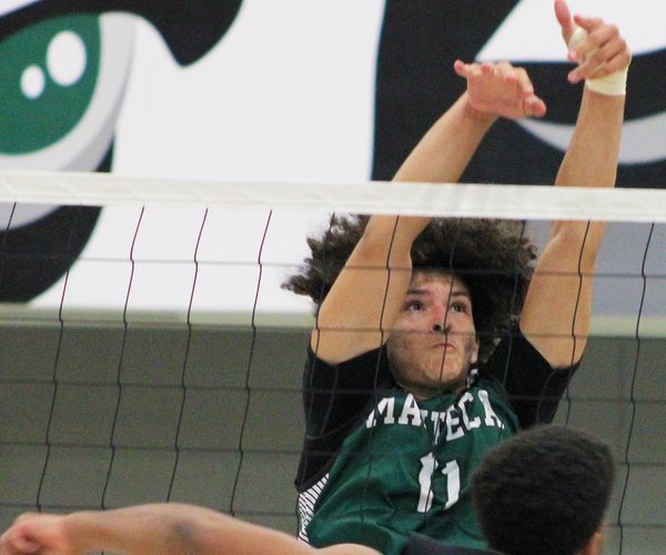 St. Mary's-Manteca boys volleyball