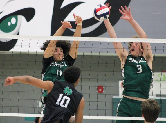 St. Mary's-Manteca boys volleyball