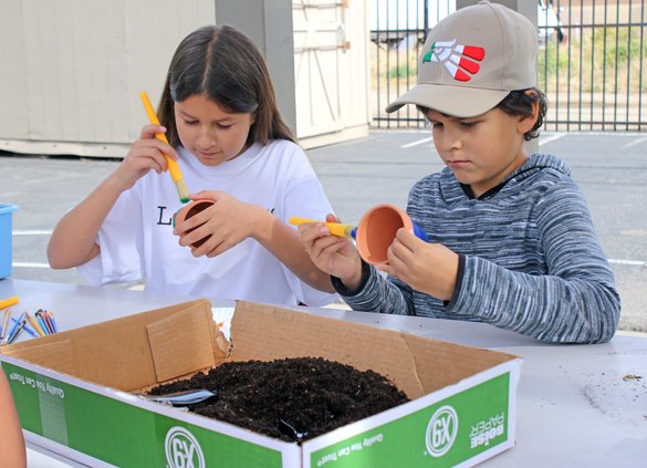 Julia and Giovanni Covarrubias