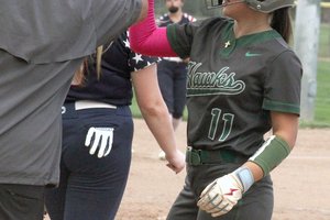 Madelyn Morales exchanges