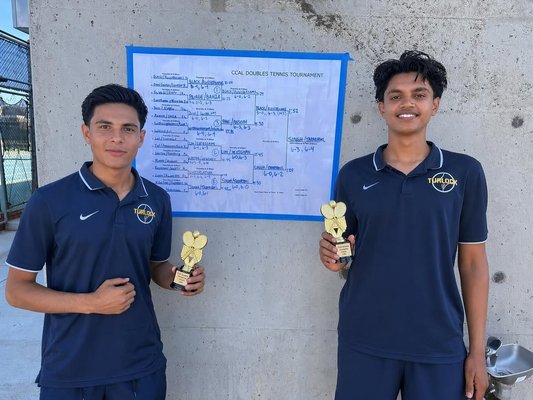 Turlock doubles tennis