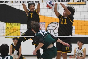 Twelve Bridges-Lathrop boys volleyball