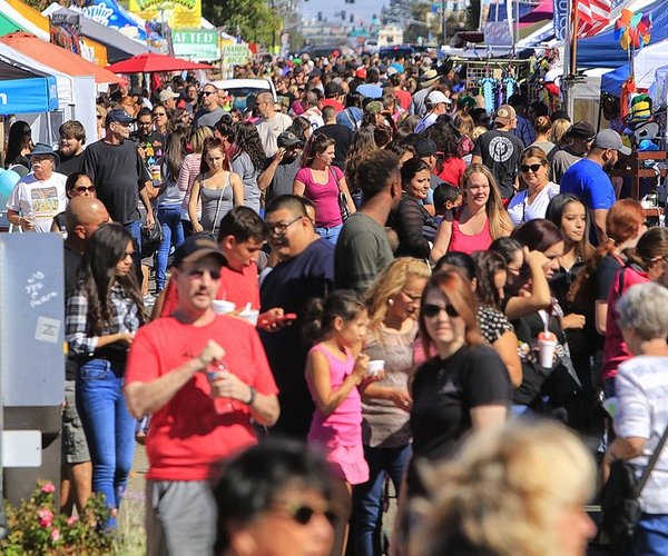 street fair crowd