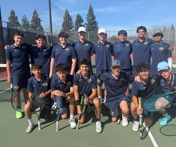 Turlock boys tennis