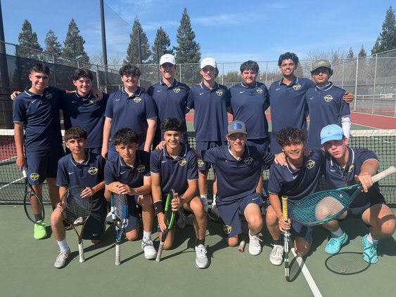 Turlock boys tennis