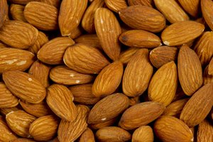 513 Almonds