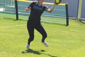 Dixon-Manteca softball