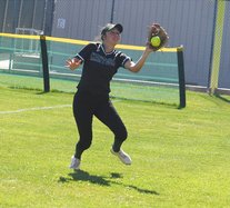 Dixon-Manteca softball