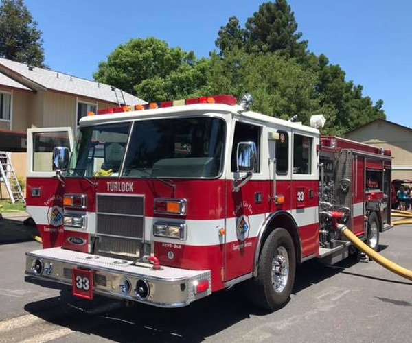 Turlock apartment fire
