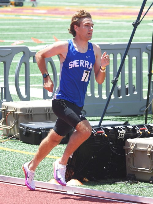 Sierra Senior Awards