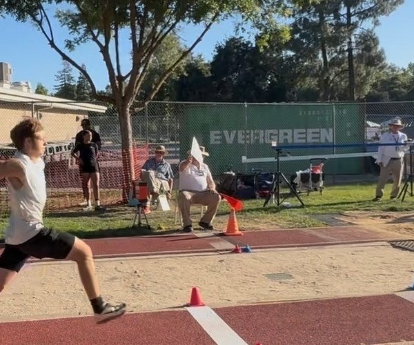 gray track 6-10