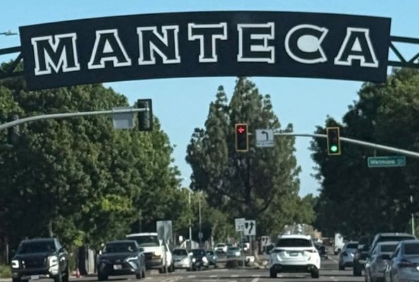 manteca arch