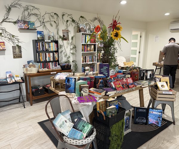 The Book Nook 1