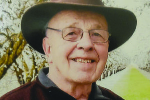 ARTHUR GLENN KAHL obit