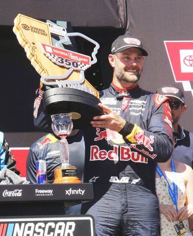 Van Gisbergen holds off Briscoe to capture Toyota/Savemart 350