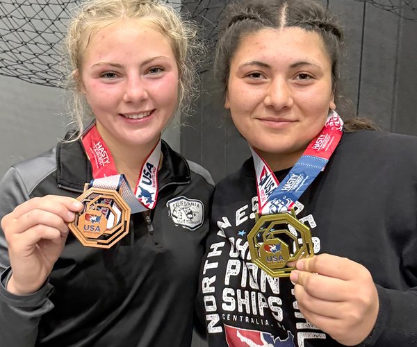 Abbie Schultz and Central Valley’s Alicia Espinoza