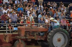 gustine tractor pull 2026