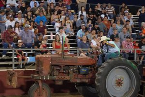 gustine tractor pull 2026