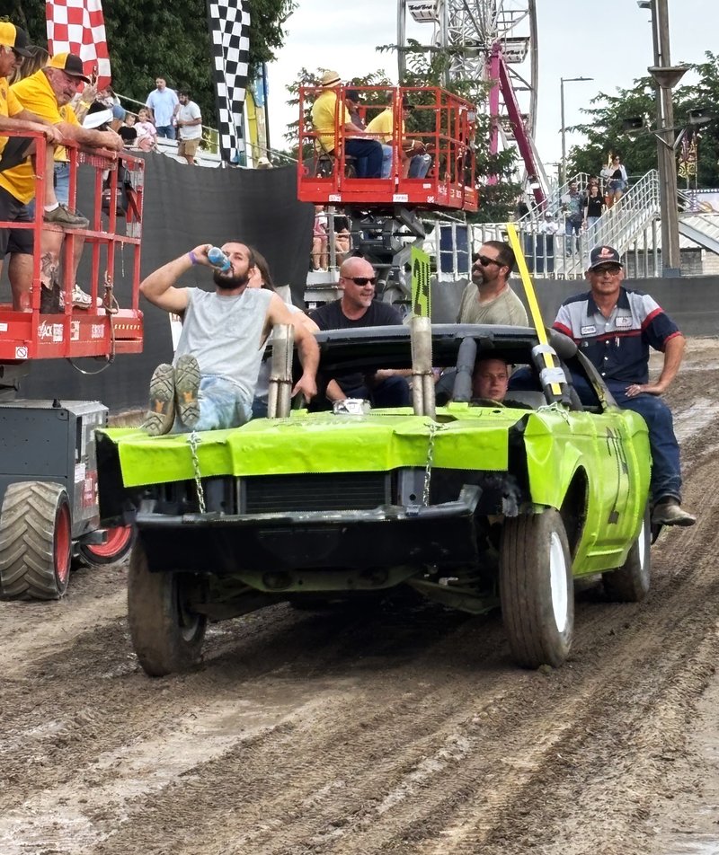 demo derby 4