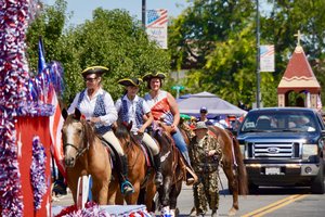 westside parade 2026 pic 4